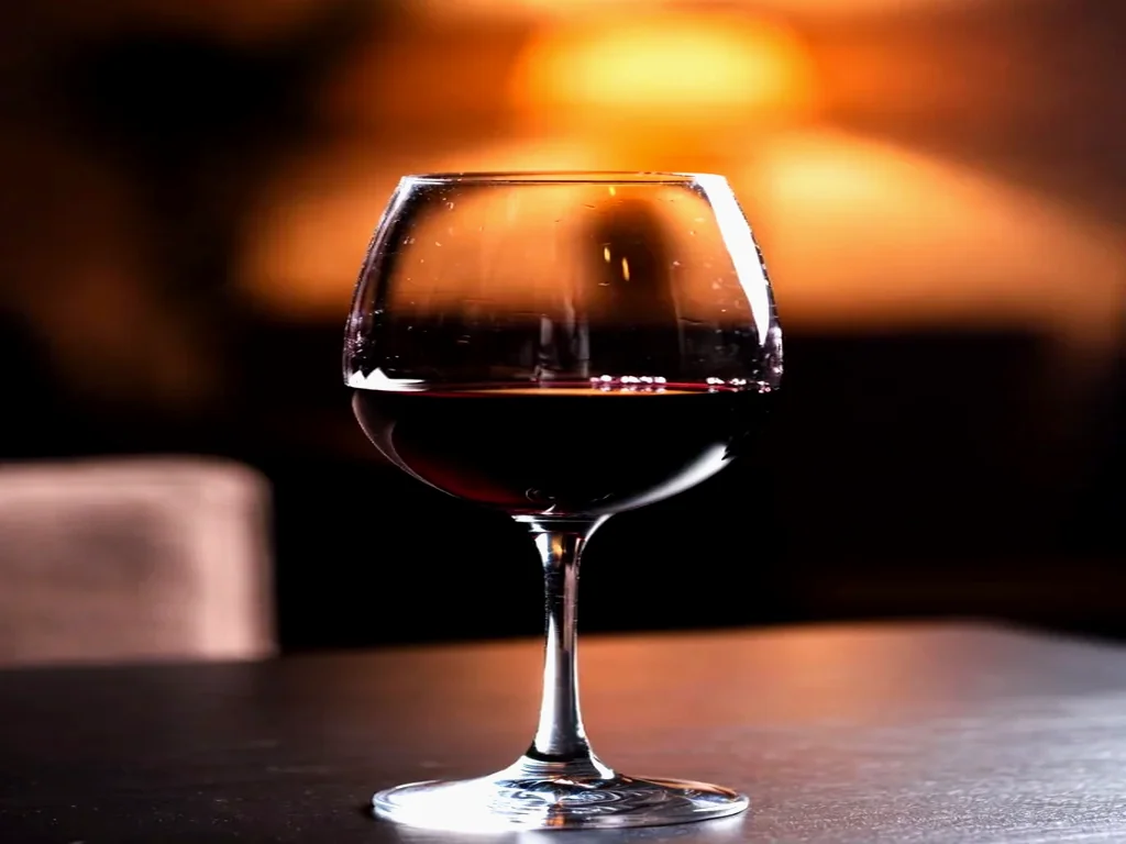 Cócteles y tragos del bar del hotel